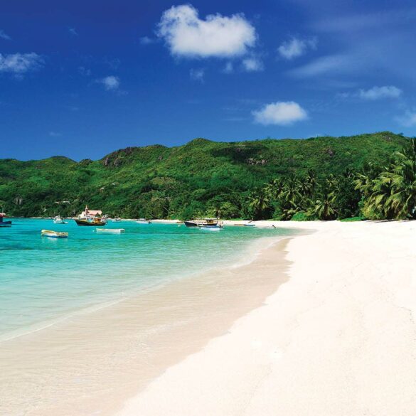 Anse Royale @Tourism Seychelles