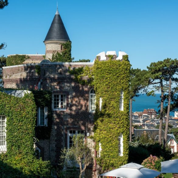Le Donjon-Domaine Saint Clair