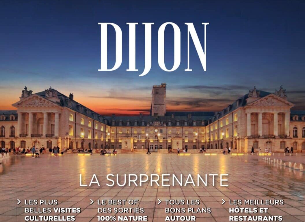 Couverture Escapade Magazine