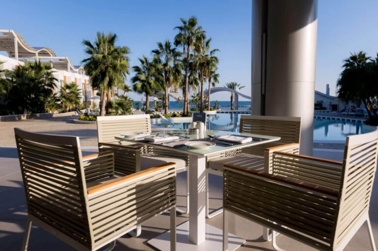 Radisson Beach Resort