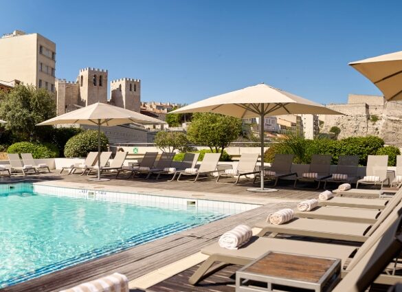Radisson Blu Marseille Piscine