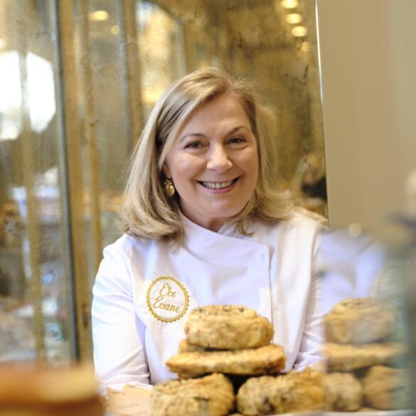 Dina Nikolaou