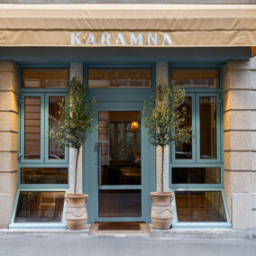 Karamna, adresse libanaise du 16e, propose une cuisine authentique et généreuse inspirée du Levant.