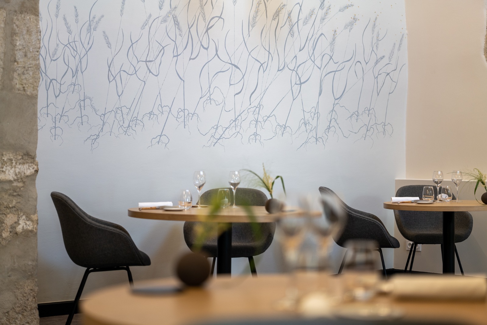 Salle du restaurant deux étoiles Michelin La Table Lionel Giraud à Narbonne