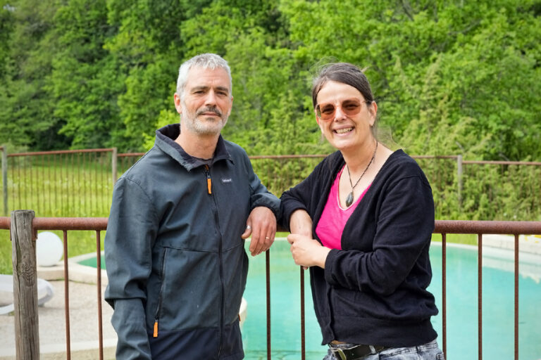 Portrait de Aurore et Florian, fondateur de "La Clairière"